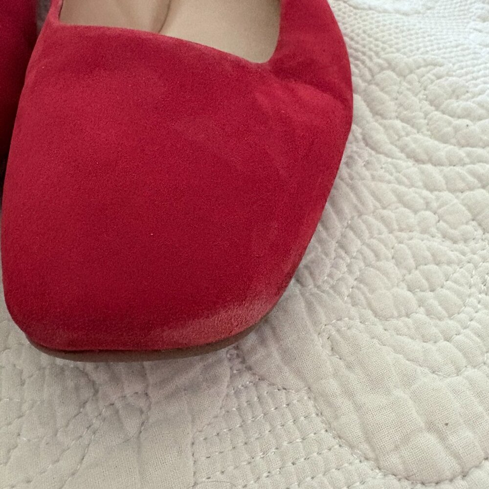 Copper Key Red Suede Mary Jane Flats | Size 10 | Classic Ballet Style - Picture 2 of 5